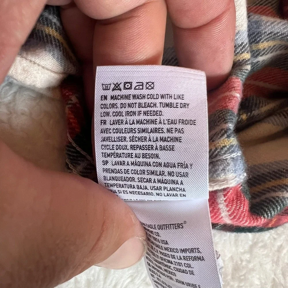 American Eagle Flannel Shirt Womens M Long‎ Sleeve Plaid Tartan 100% Cotton
